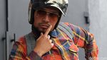 Brummm! Imam Darto dan Motor Triumph Kesayangannya