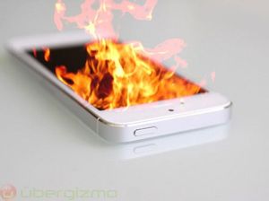 Lagi! iPhone 6s Terbakar Lukai Tangan Pengguna