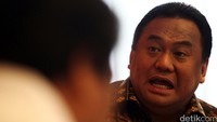 Gobel menjelaskan, PHK yang terjadi di perusahaannya tidak sebesar yang diberitakan, pekerja yang terkena PHK tidak sampai ribuan orang, yang benar adalah rencana PHK 500 dari 5.000 orang pekerja.
