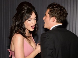 Katy Perry Tak Terpengaruh Foto Mesra Orlando Bloom dan Selena Gomez