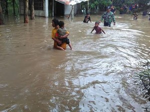 Banjir Juga Merendam Puluhan Rumah di Jombang