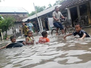 Sungai di Mojokerto Meluap Menyebabkan 8 Desa Banjir