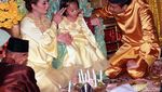 Anak Ayu Dewi Mandi Air Lemon