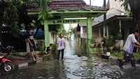 Banjir sudah melanda Kota Sidoarjo sejak Minggu (7/2/2016) dini hari.