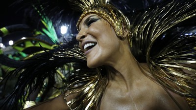 Gempita Warna di Festival Rio Brazil