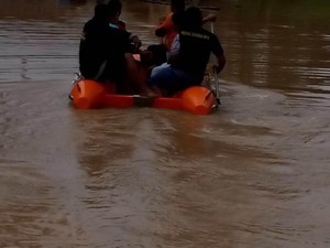 BNPB: Longsor di Sumbar, 3 Orang Tewas dan Jl Payakumbuh-Pekanbaru Lumpuh Total