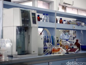 50 Alat-alat Laboratorium Kimia Beserta Fungsinya, Lengkap!