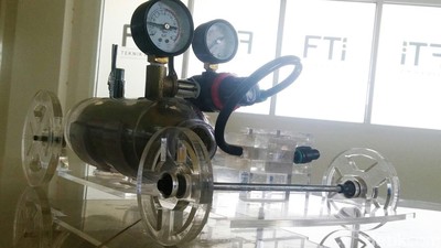 Prototipe Mobil Hidrogen Mahasiswa Makassar