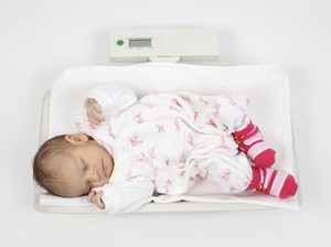 Bayi di Bawah 6 Bulan Dianggap Overweight, Ini yang Sebaiknya Dilakukan Ortu