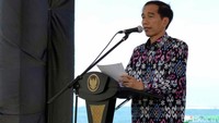 Hal itu disampaikan Jokowi di hadapan pemimpin organisasi pers dan media dalam acara puncak Peringatan Hari Pers Nasional di Pantai Kuta, Kawasan Ekonomi Khusus Mandalika, Lombok, Nusa Tenggara Barat, Selasa (9/2/2016). Agus Suparto/Setpres.