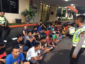 100 Remaja Tanggung Tukang Balap Liar dan Penontonnya di Bogor Diciduk Polisi