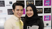 Irwansyah dan Zaskia selalu bersama di berbagai kesempatan.