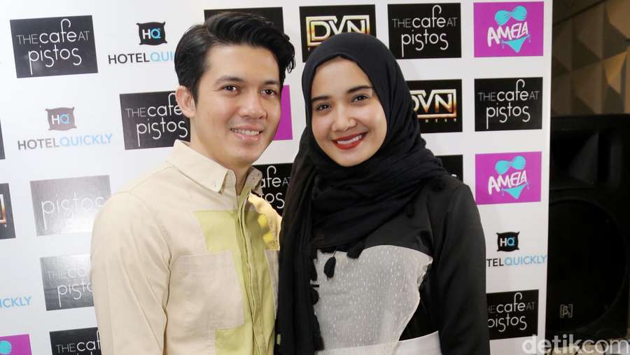 Irwansyah yang Tak Pernah Lepas dari Zaskia Sungkar
