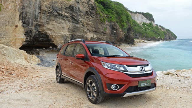 Sensasi Menjajal Honda BR-V Tipe E Prestige