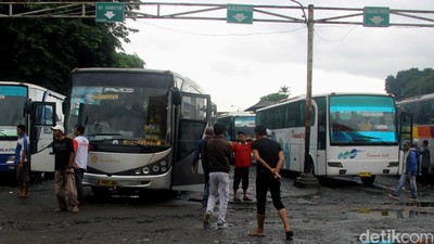 Begini Kumuhnya Terminal Baranangsiang