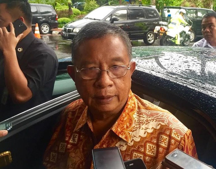 Darmin Nasution: Nggak Ada Alasan untuk Orang Tarik Uang Massal