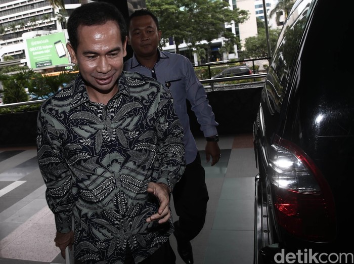 Wawan Mengaku Tak Ingat soal Pertemuan Bahas Proyek Alkes Banten