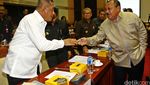 Menhan Raker dengan Komisi I DPR