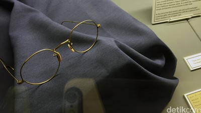 Ini Barang-barang Asli Peninggalan The Beatles