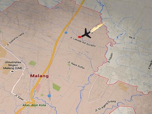 Pesawat Latih Jatuh di Malang