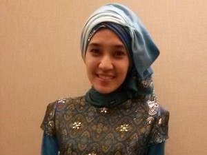 Cerita Dramatis Dhini Aminarti Saat Putuskan Pakai Hijab