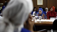 Anggota IWAPI hadir dalam perayaan HUT ke-41 tersebut.