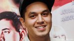 Kevin Julio Bikin ABG Kelepek-kelepek