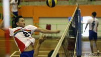 Mereka melakukan persiapan jelang Pertamina Proliga 2016.