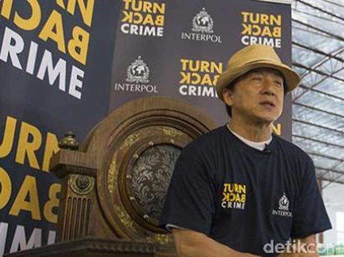 Jackie Chan duta Turn Back Crime Interpol