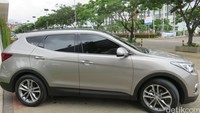 Sementara peleknya, untuk tipe RDi (diesel) menggunakan pelek berukuran 19 inci. Sedangkan tipe bensin menggunakan pelek 18 inci. Foto: Rangga Rahadiansyah