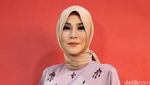 Zaskia Mecca, si Ibu Cantik yang Tetap Stylish Saat Hamil
