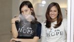 Tatjana Saphira dan Wulan Guritno Narsis di detikcom