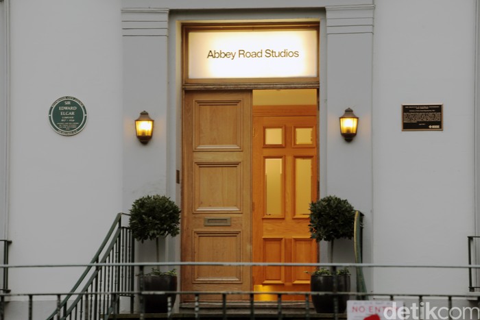Studio tempat rekaman The Beatles