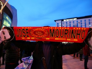 Jadi Manajer MU adalah Sebuah Kehormatan Spesial buat Mourinho