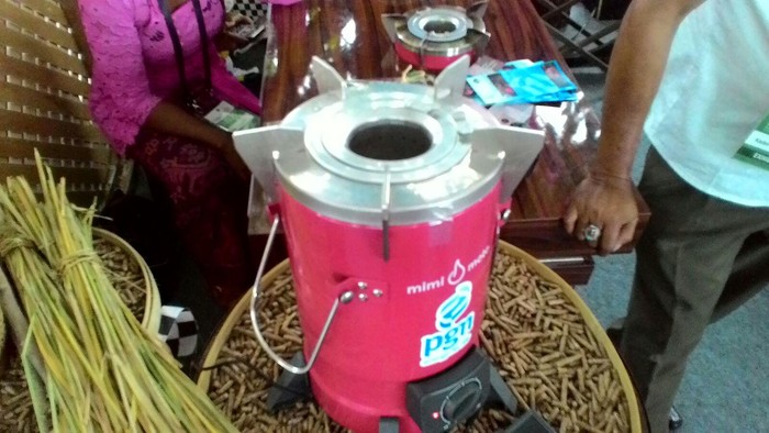 Pakai Limbah Pertanian, Kompor Ini Lebih Hemat dari LPG