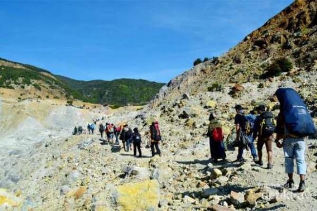 4 Gunung yang Menantang Didaki Saat Liburan Kuliah