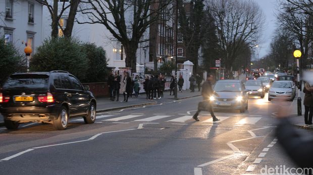 Zebra cross di Abbey Road, Inggris.