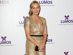 Fans Minta Tulisan Tangan Expecto Patronum J.K.Rowling