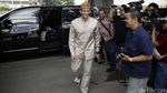 Sandiaga Uno Ziarah ke Makam Habib Asyatiri