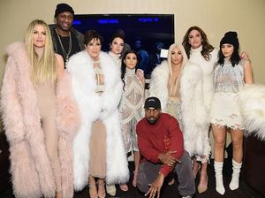 Keluarga Kardashian-Jenner Jadi Bintang Iklan Calvin Klein Underwear?