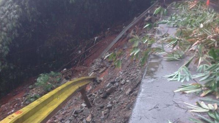 Tanah Longsor Terjadi di Jagakarsa Jaksel