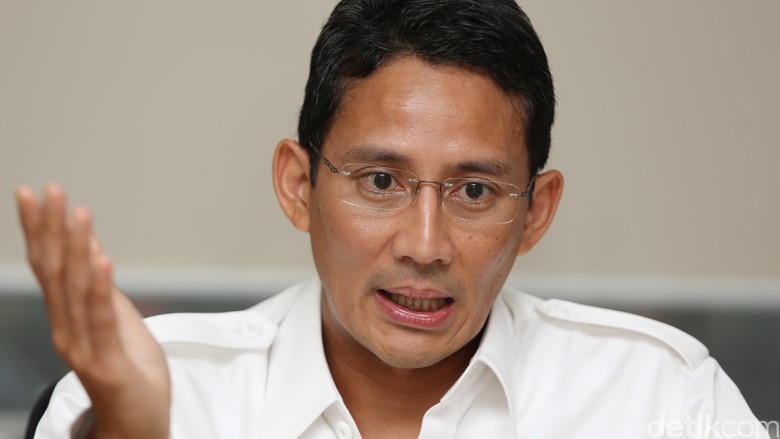 Sandiaga soal Pidato Jokowi: Aneh Tak Boleh Nyalon Kalau Belum Pimpin Negara Sandiaga soal Pidato Jokowi: Aneh Tak Boleh Nyalon Kalau Belum Pimpin Negara