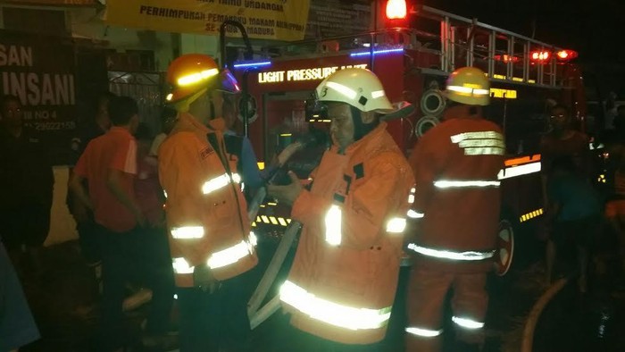 20 Rumah di Petamburan Hangus Terbakar Diduga Karena Korsleting Listrik