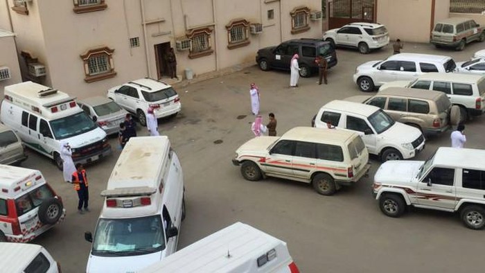 Guru di Arab Saudi Melepas Tembakan, Enam Orang Tewas