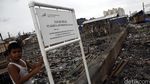 Warga Kampung Bandan Dirikan Bangunan di Bekas Kebakaran