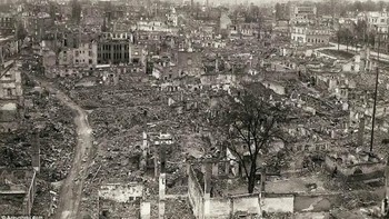 Penampakan sebuah kota di Jerman yang rata dengan tanah. Foto: Argunners.com