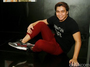 Billy Syahputra Gantikan Sosok Seorang Ayah Bagi Susan Sameh