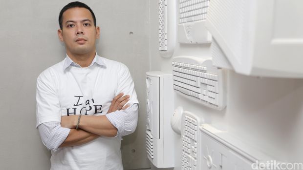 Adilla Dimitri saat berkunjung ke kantor detikcom