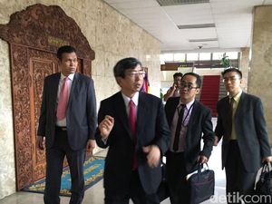 Temui Darmin, Presiden ADB Apresiasi Revisi Aturan DNI