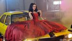Intip Zaskia Gotik Syuting Video Klip Bang Ojek, Yuk!